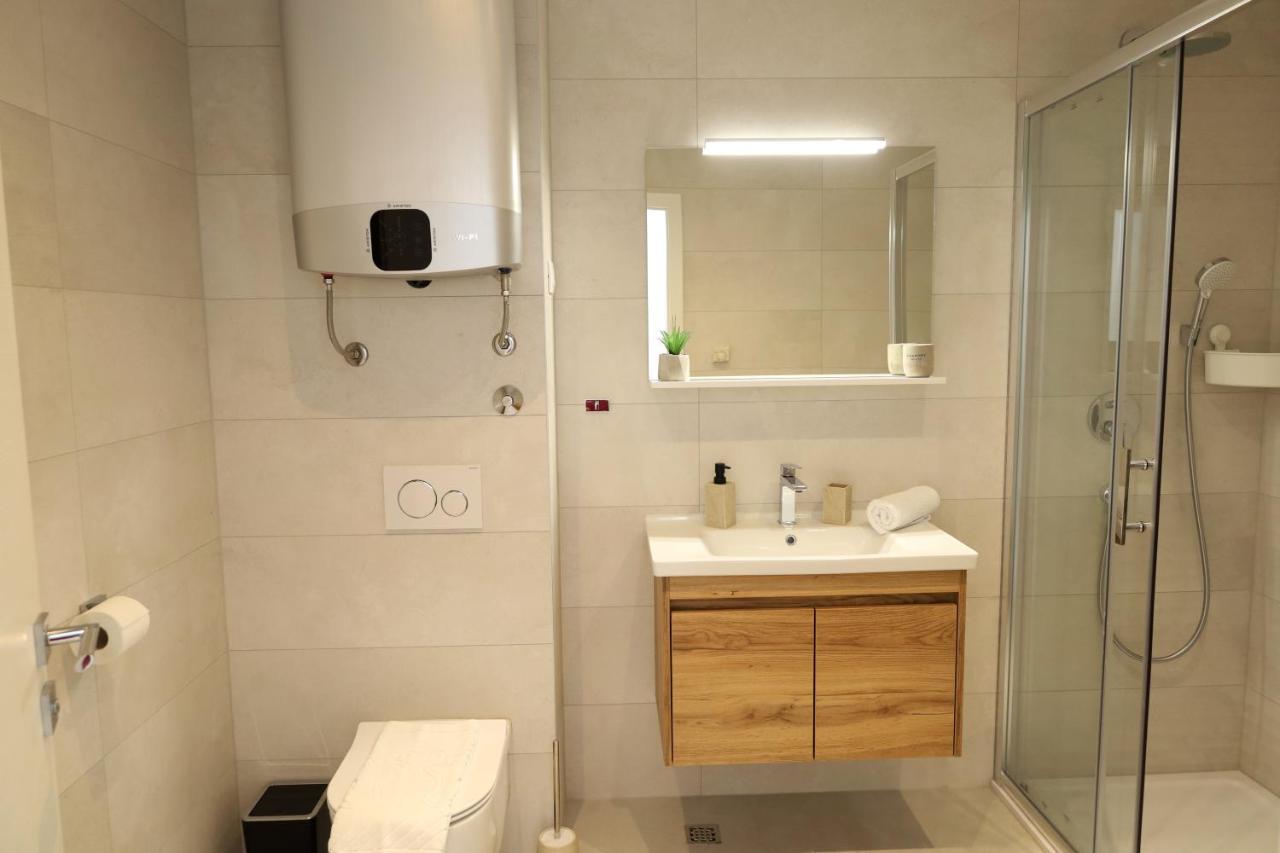 Apartamento Dalmata D Podstrana Exterior foto