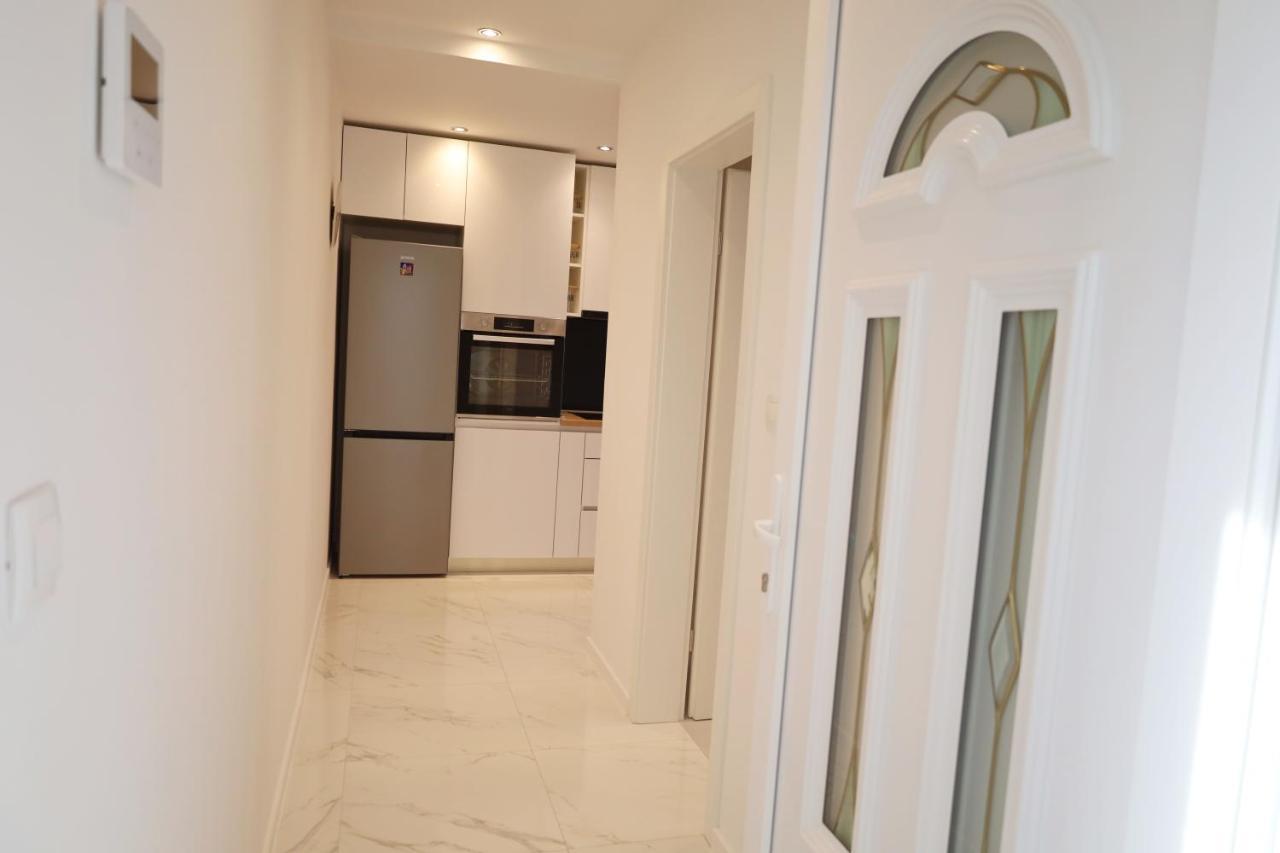 Apartamento Dalmata D Podstrana Exterior foto